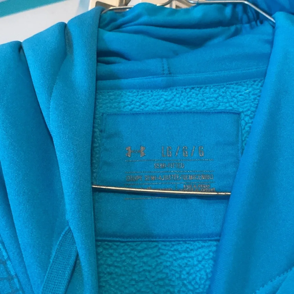 Under Armour hoodie - Picture 2 of 3